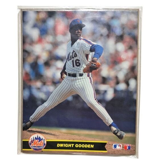 1990 Major League Baseball Dwight Gooden MLB Action Photos Series 1 - SEALED - Picture 1 of 2